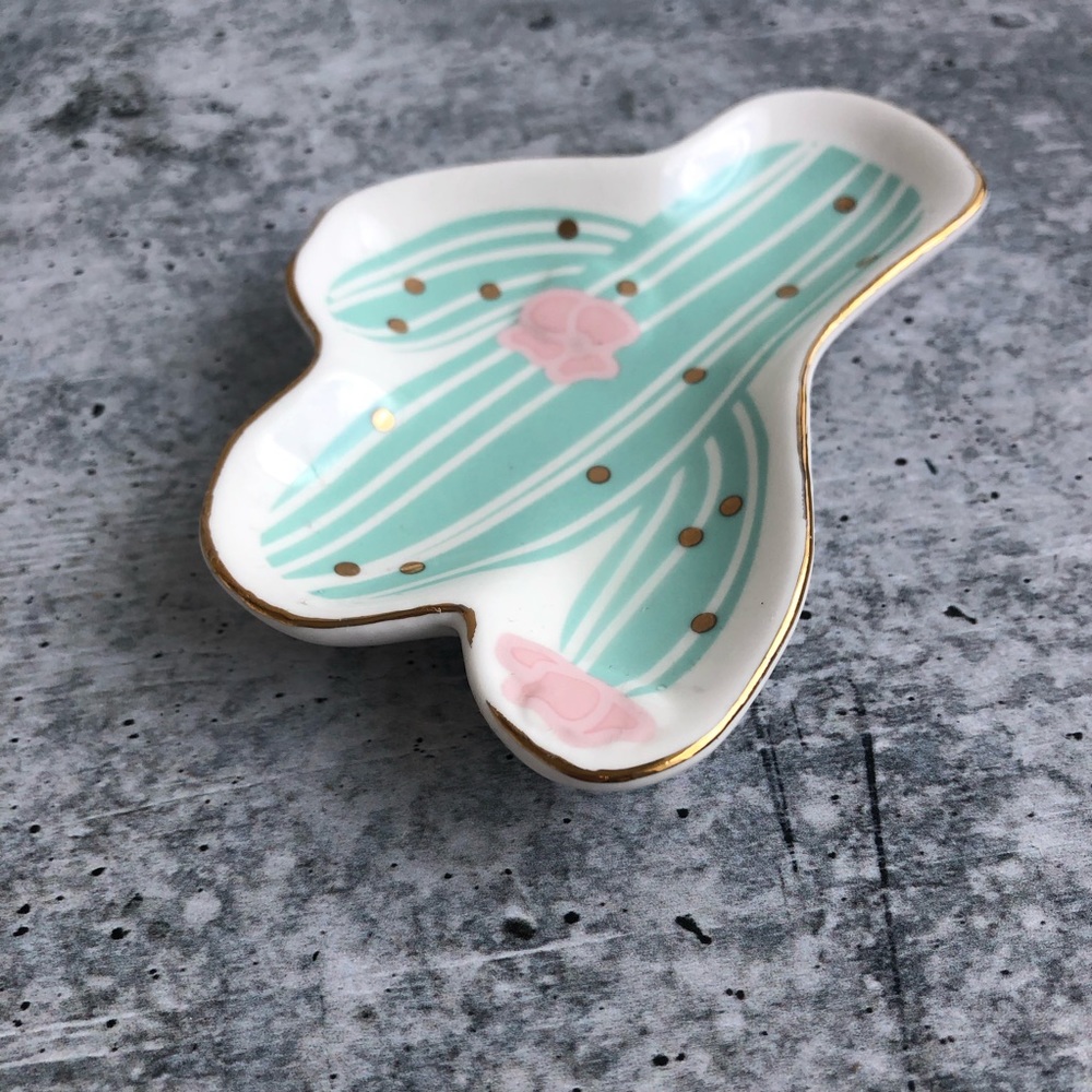 Lauren Conrad Cactus Trinket Tray - Picture 3 of 4